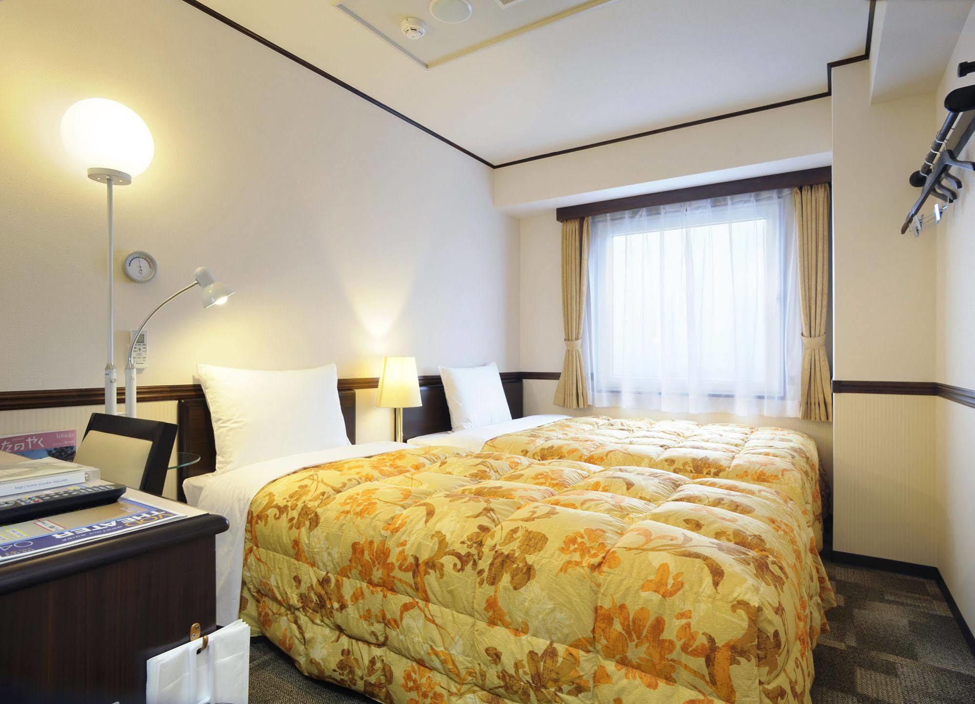 Toyoko Inn Shin-Yamaguchi-Eki Shinkansen-Guchi Exteriér fotografie