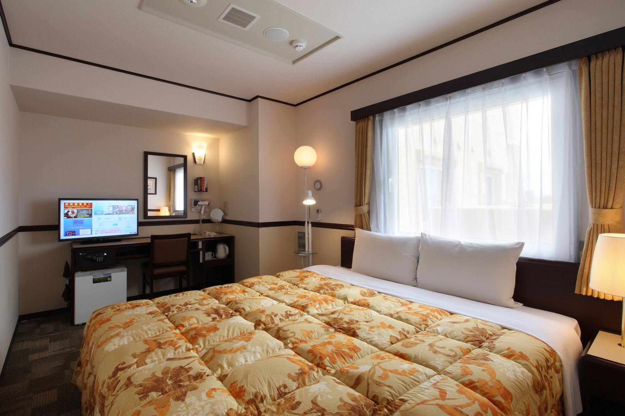 Toyoko Inn Shin-Yamaguchi-Eki Shinkansen-Guchi Exteriér fotografie